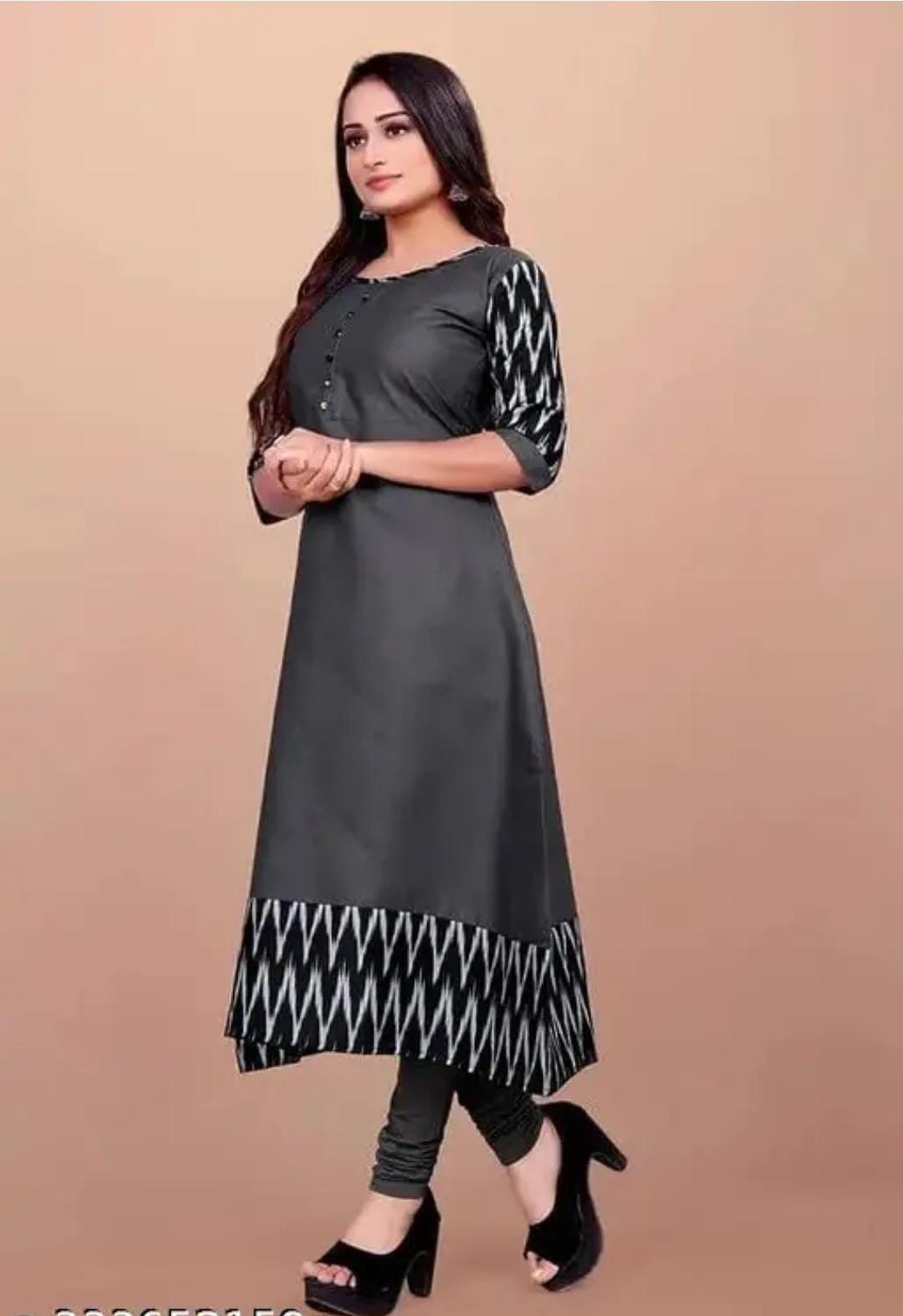 Women Solid Cotton Gown (Grey)